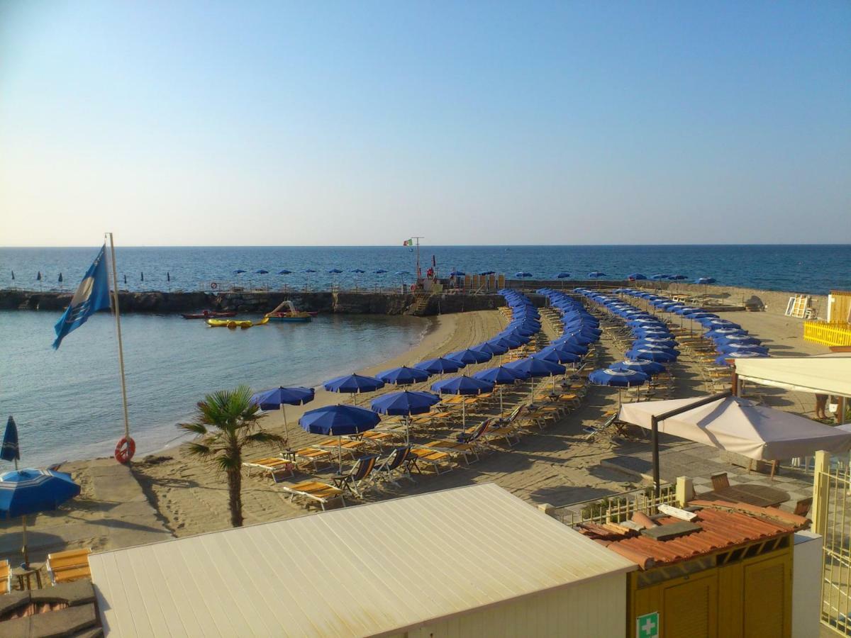 Luxury Apartment With Bay View Sanremo Exterior foto